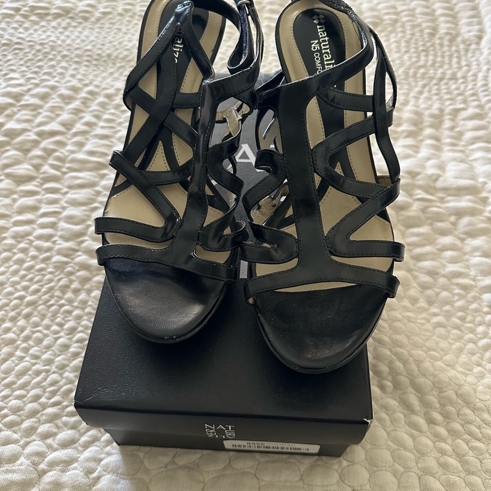 Naturalizer Elegant Black Sandals